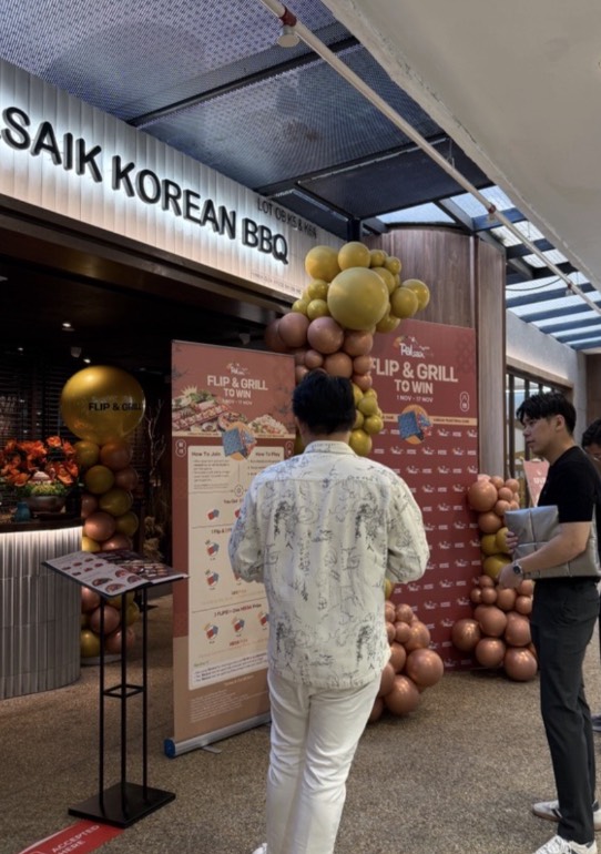 Talking to Palsaik director